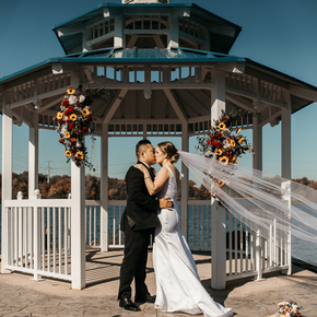 Romantic wedding venues in NJ at Boathouse Mercer Lake LBTP-30