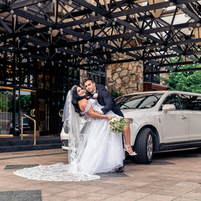 Wedding photography at Crest Hollow Country Club at Crest Hollow Country Club GDEF-18