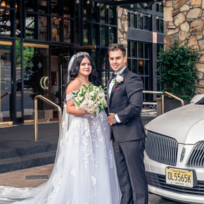 Wedding photography at Crest Hollow Country Club at Crest Hollow Country Club GDEF-21