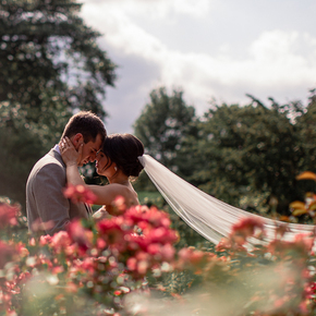 NY wedding photographers at New York Botanical Garden HGDH-21