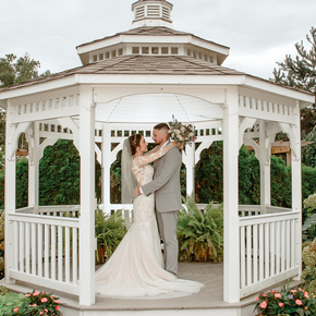 Sussex County Conservatory wedding photos at Sussex County Conservatory DLJV-18