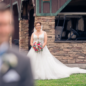 Classic and Traditional Wedding Photos at Mountain Valley Golf Course CMRB-18
