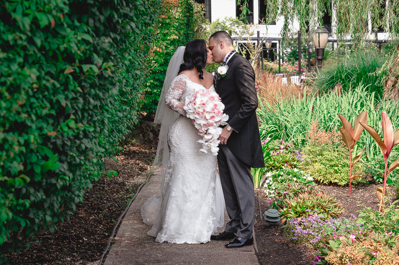 Long Island Wedding Photographers | Long Island Wedding Photos