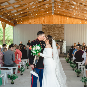 Wedding photographers in South Jersey at Hitched at Turkey Trac Farms CPAS-24