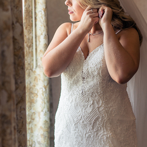 Light and Airy Wedding Photos at The Claridge Hotel MTRN-6