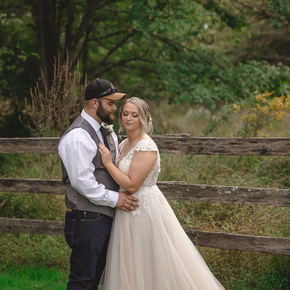 PA wedding photographers at Galas Your Style in Greystone Farm LTTH-24