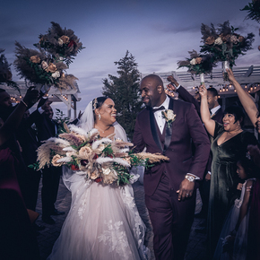 Dark and Moody Wedding Photos at The Loft by Bridgeview LWJJ-48